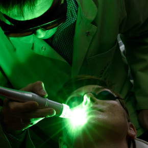 Laserowe usuwanie przebarwień (film i zdjęcia z zabiegu) Laserowe usuwanie przebarwień (film i zdjęcia z zabiegu)